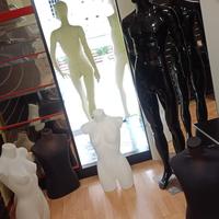 manichini interi e mezzo busto, uomo e donna 