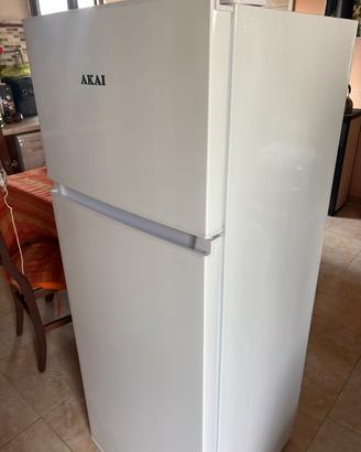 Frigo Akai