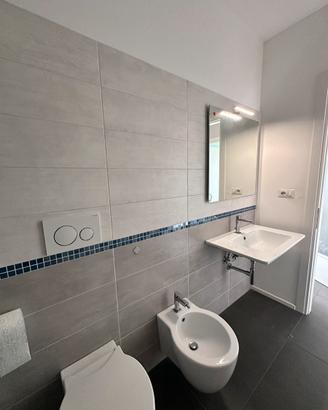 LAVABO CON SPECCHIO