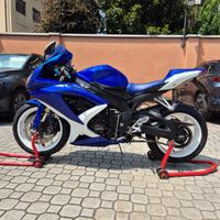 Suzuki gsxr 600 motore 750 k8