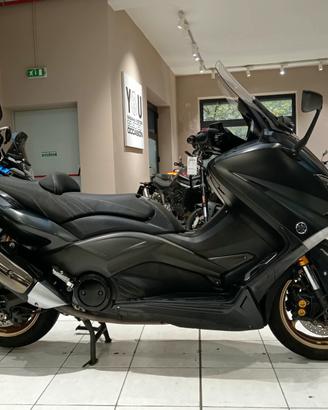 Yamaha TMAX 530 IRON MAX