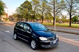 Volkswagen Touran 1.4 16V TSI Highline
