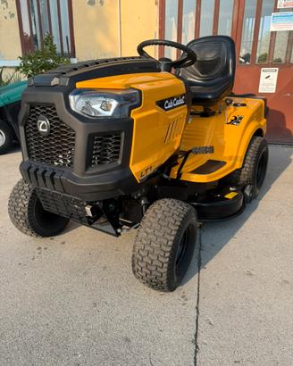Trattorino rasaerba cub cadet