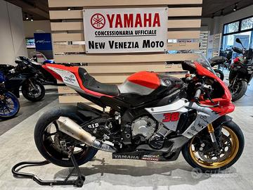 Yamaha YZF R1 - 2015 PRONTO PISTA
