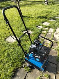 piastra vibrante a motore 