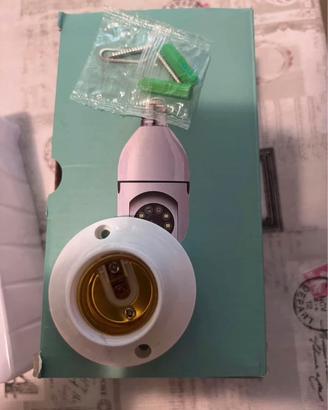 Telecamera WiFi Smart Camera attacco lampadina