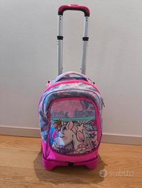 zaino trolley scuola con astuccio in omaggio