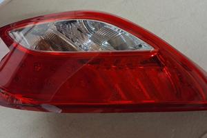 FANALE POSTERIORE MAZDA 2 D65151160 SINISTRO SX