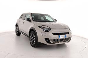 Fiat 600 Hybrid 110 CV DCT MHEV La Prima