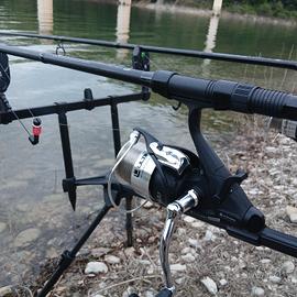  canne+rod pod+,segnalatori  con centralina +