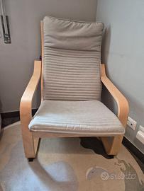 Poltrona ikea poang con cuscino