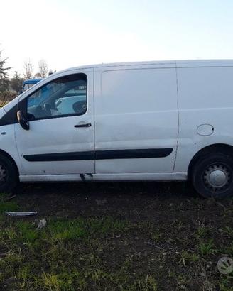 Ricambi Citroen Jumpy 2.0 Hdi 120 Cv Anno 2011