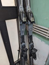 Sci Atomic con attacchi + bastoncini, ideali per i