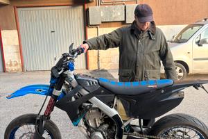 TM En Es Fi 250 4t 2015