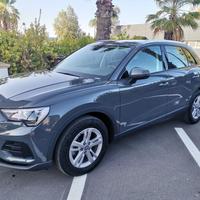 Audi Q3 35 TDI S tronic Business