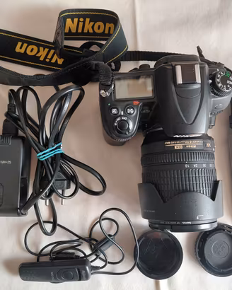 NIKON D7000 + NIKKOR 18-105 - CONDIZIONI PERFETTE