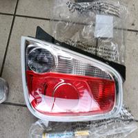 faro posteriore dx fiat 500