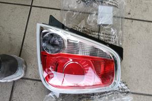 faro posteriore dx fiat 500