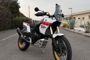 Yamaha Ténéré 700 Rally 2023 - Akrapovic – Carplay