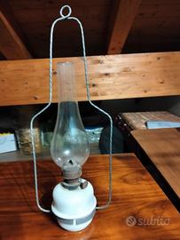lanterna a petrolio