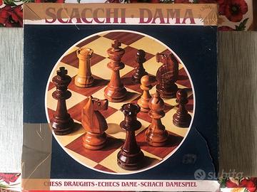 Giochi vari, dama scacchi ecc.