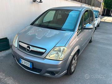 Opel Meriva 1.3 Diesel 
