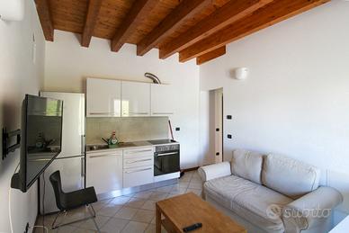 Appartamento Laino [Cod. rif 3313702ARG]