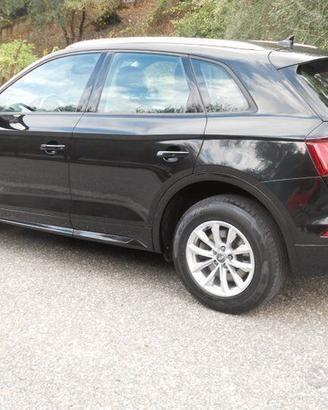 Q5(my'19)2.0TDI,4x4(12mesi di GARANZIA)190cv,E6B