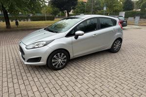 Ford festa 1.2 benzina gpl
