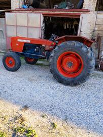 trattore  agricolo  motore  DEUTZR 