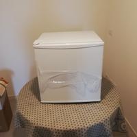 Mini frigo da campeggio