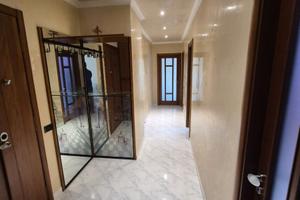 Fuorigrotta - Via Diocleziano - 3 Vani - 80 Mq