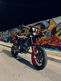 Fantic 125 competition