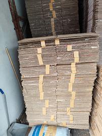 STOCK 500  Scatoloni Grandi  PARI A NUOVI !!!