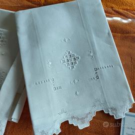 set asciugamani da bagno in misto lino