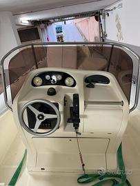 Gommone maestrale 7.40