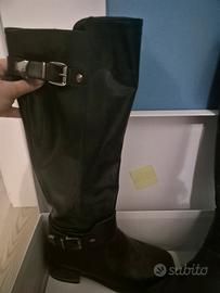 Laura biagiotti stivali