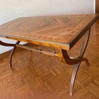 tavolinetto intarsiato d'epoca