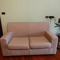 Divano 2 posti color cammello