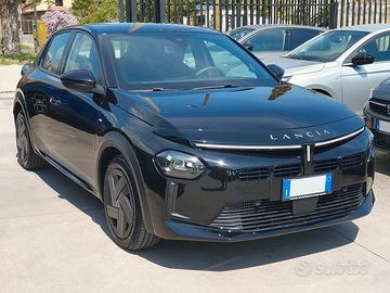LANCIA NUOVA Ypsilon 1.2 Hybrid 100 MHEV 48V e-DCT