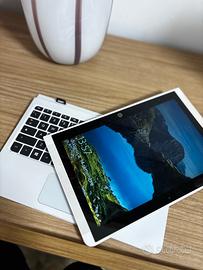 HP x2 Detachable 10” Tablet + Tastiera | 4GB RAM |