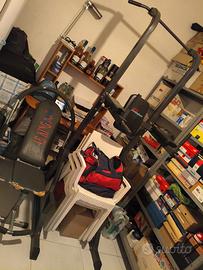 Parallele per allenamento a corpo libero