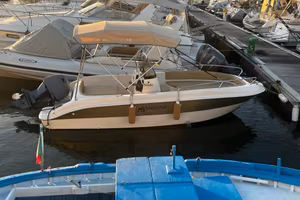 Barca Open 570 con Yamaha 40/70 e carrello  Omol