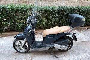 Scarabeo 125 ie 2013