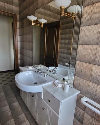 mobile bagno