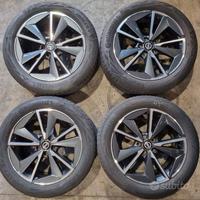 4 Gomme piu cerchi qashqai