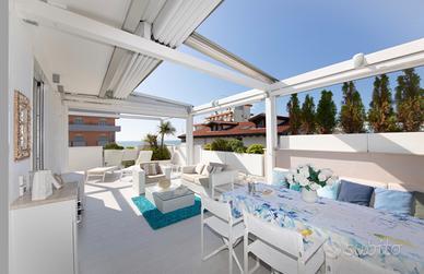 MAGNIFICO 3 CAMERE 2 BAGNI ZONA CENTRALE 100mq