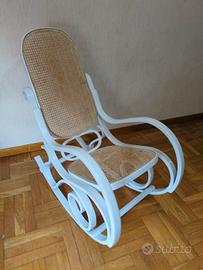 poltrona a dondolo