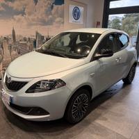 Lancia Ypsilon 1.0 FireFly 5 porte S&S Hybrid Plat