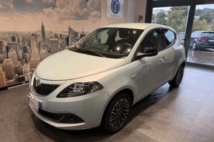Lancia Ypsilon 1.0 FireFly 5 porte S&S Hybrid Plat